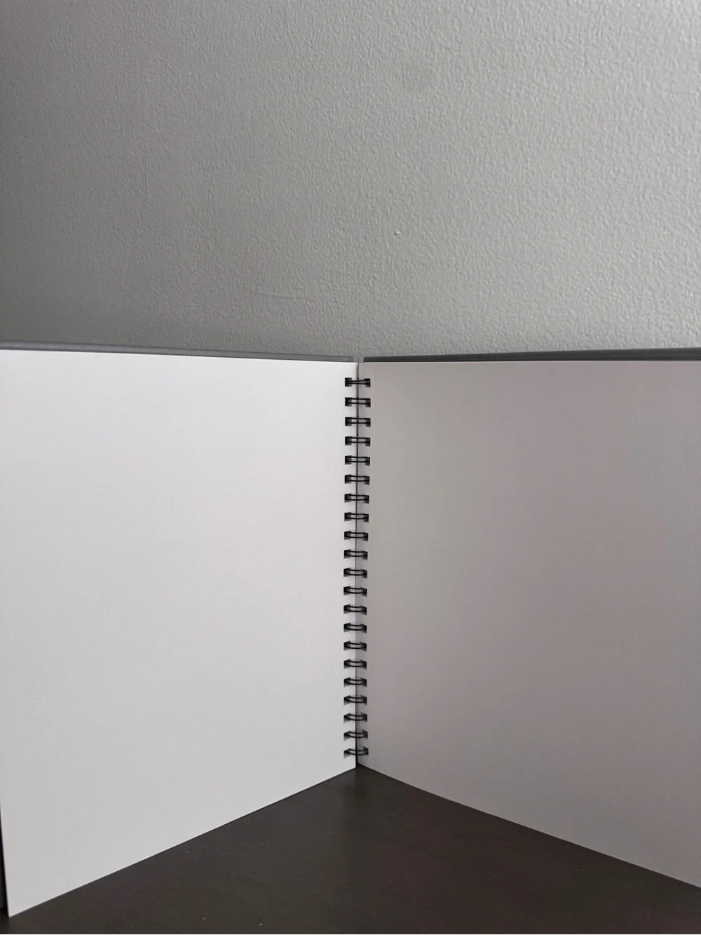 🎨Artist's Loft Gray Spiral-Bound Sketchbook